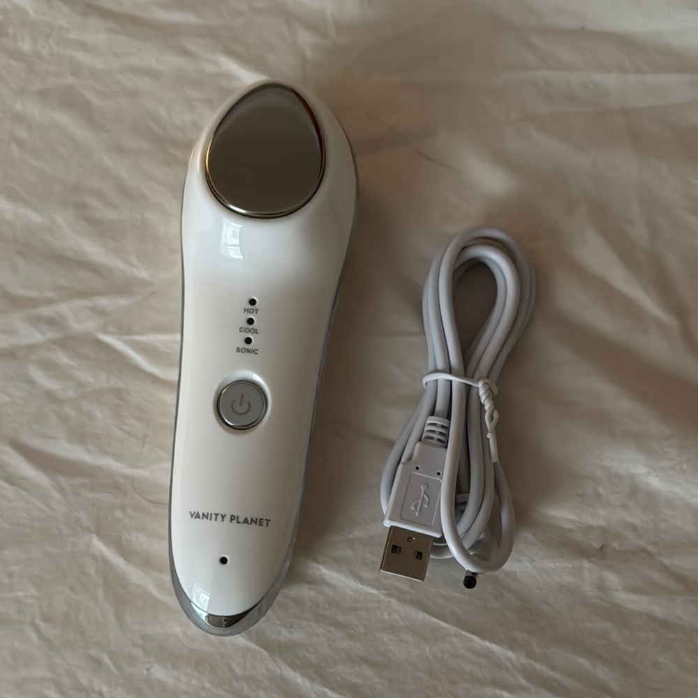 FREE WITH PURCHASE! Vanity Planet Anti Aging Sonic heating/cooling - Picture 3 of 3